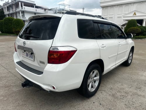 Toyota Highlander បួនម៉ាសុីន ឆ្នាំ2010 ម្ចាស់ដើម