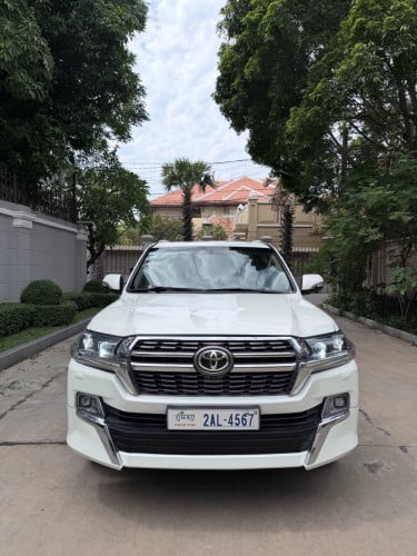 Toyota Land Cruiser 2009 up 2021សាំង 34500$