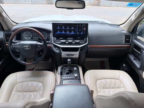 Toyota Land Cruiser 2009 up 2021សាំង 34500$