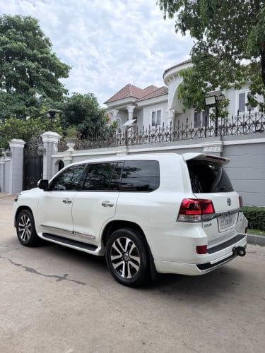 Toyota Land Cruiser 2009 up 2021សាំង 34500$