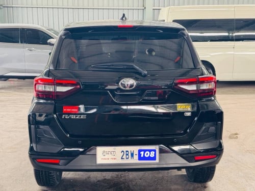 Toyota Raize 2023ចូលតាមក្រុមហ៊ុនToyota ថ្នាំសុីន100%