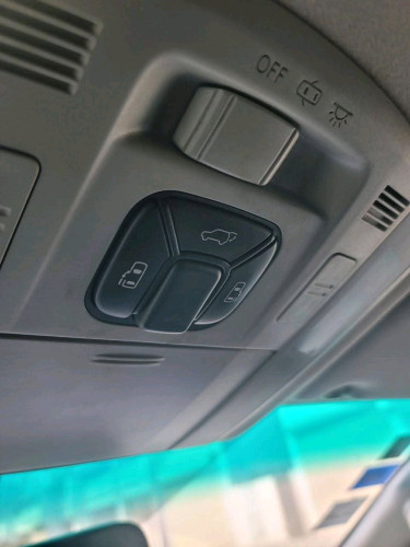 Toyota Vellfire ឡើង Alphard 012