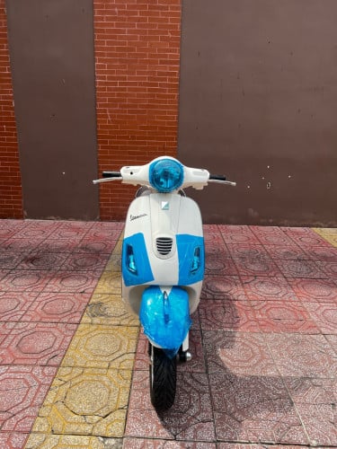 Vespa ជប៉ុន អុីតាលី ខ្លាញ់គោ ក្រដាសពន្ធ ❤️📲🎊