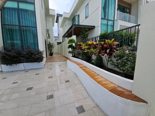 Villa For Rent