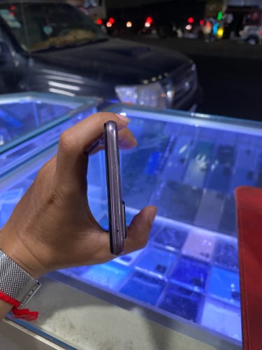 Vivo V20 ក្រុមហ៊ុន Ram 8G / 128G ស្អាត98%