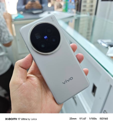 Vivo X200 Pro មួយទឹក