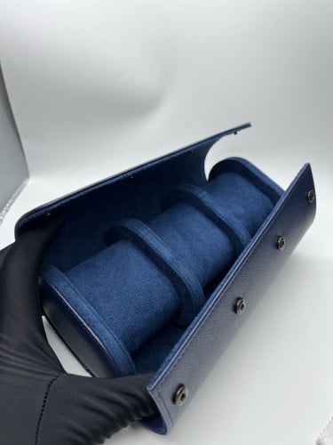 Watch case for travel