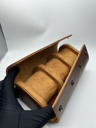 Watch case for travel