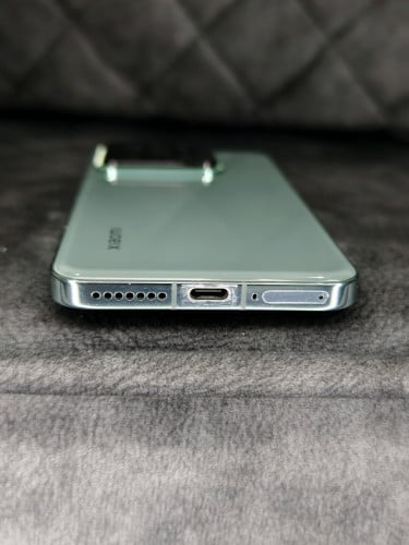Xiaomi 14 98%