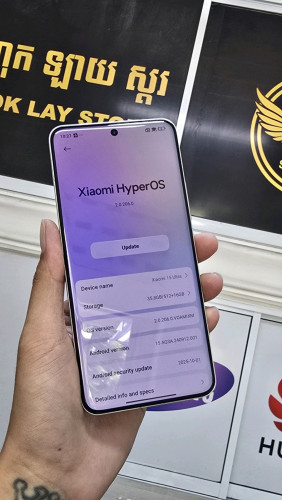 Xiaomi 15 Ultra 16G 512G 99% 629$ Global
