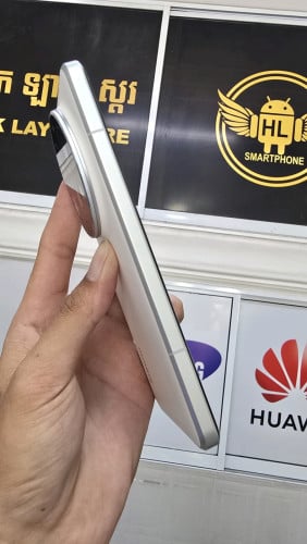 Xiaomi 15 Ultra 16G 512G 99% 629$ Global
