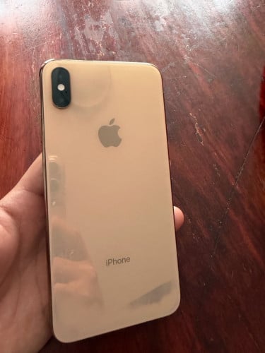 Xs Max 64g ធ្លាប់ដូរថ្ម ទីតាំង ចំការដូង 120$