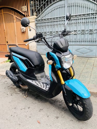 ZOOMER (650$)2016 Japan 110cc have id card
