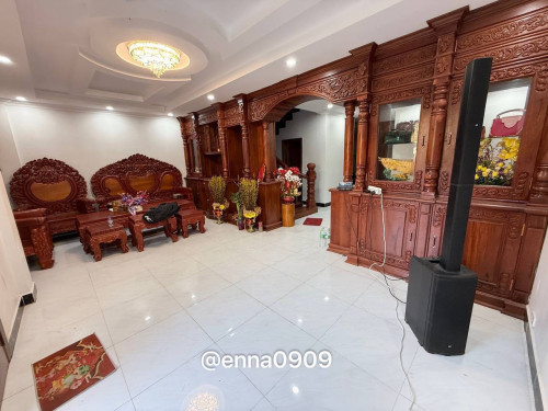 វិឡាត្រូវការលក់បន្ទាន់ នៅក្រុងប៉ោយប៉ែត