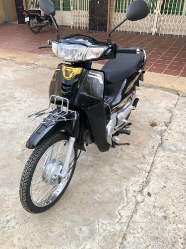 ម៉ូតូស្អាតខ្ចីសារណុំ