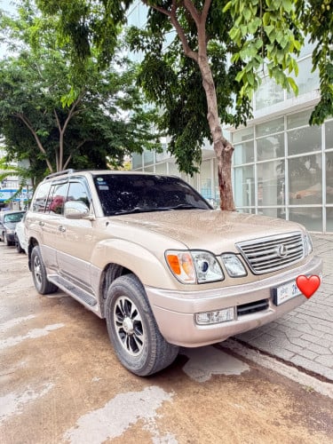 ថ្មីណាស់លក់បន្ទាន់