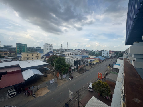 ផ្ទះអាជីវកម្មសម្រាប់លក់ នៅក្រុងតា