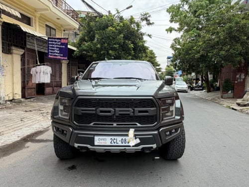 លក់បន្ទាន់ Ford F150 Raptor 2020