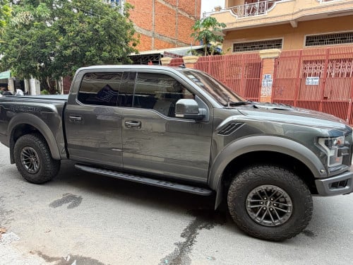 លក់បន្ទាន់ Ford F150 Raptor 2020