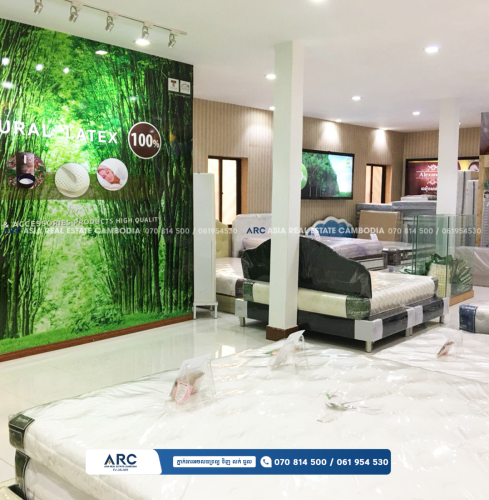 អគារជួល ទីតាំងល្អស្ថិតនៅក្រោយសាលាបាក់ទូក