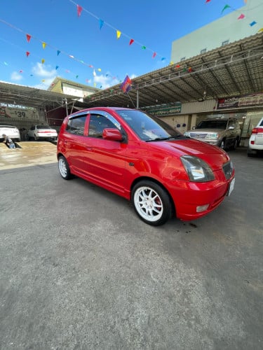 ឡានថ្មីចាក់សាំងជិះ