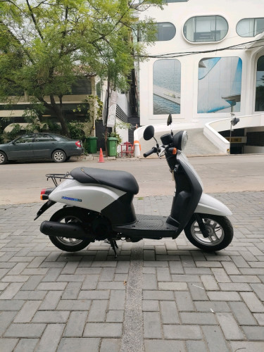 ម៉ូតូលក់