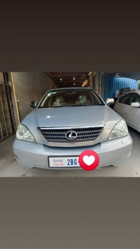 ឡានលក់ 04 អេក្រង់ ធំប៉ុងមួយ