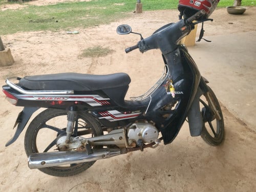 អាសង់ 04 អត់លីអូលក់ 370 ម៉ូតូអ្នកស្រុកសំណុំ