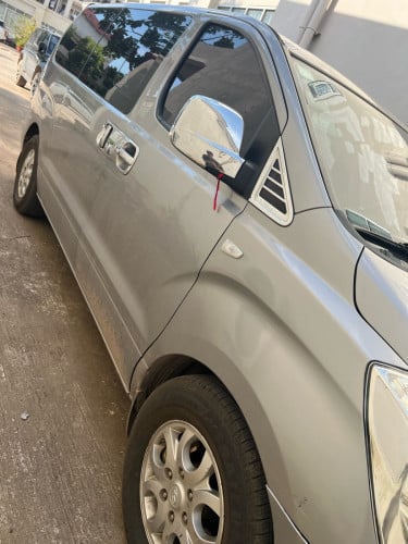 ឡានឆ្នាំ 012 លក់11500$ចចារ