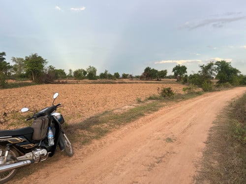 ដីលក់ក្នុងក្រុងពោធិ៏សាត់ ប្លង់រឹង $22,500 ចរចារ