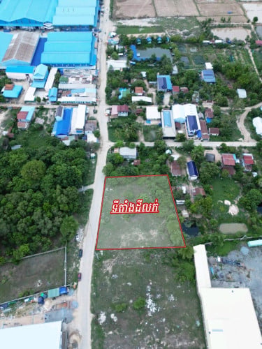 ដីនៅលើផ្លូវធំ30ម៉ែត្រប្លុកឃ្លាំងរោងចក្រកុះករ-លក់បន្ទាន់
