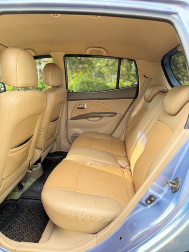 ឡានលក់ឆ្នាំ០៦​ ហ្វូល4900$​ ចរចារ