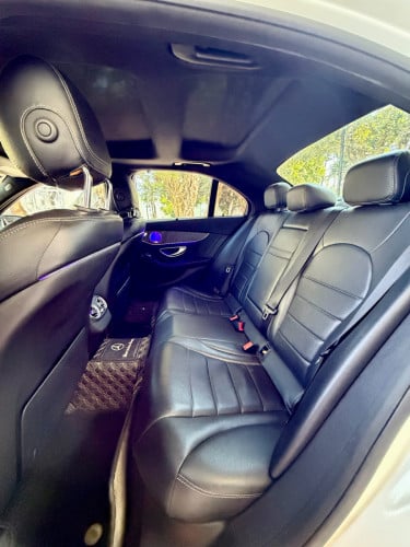 ឡានលក់ C300 AMG Night package 2015 តំលៃ22500$ ដាច់