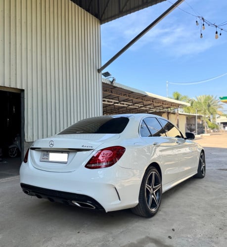 ឡានលក់ C300 AMG Night package 2015 តំលៃ22500$ ដាច់