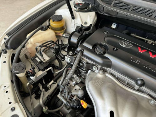 ឡានលក់ Camry 09 LE កៅអីចុច ព៉ោង9 ក្នុងលឿង ម៉ាញ៉េJBL មានហ្រ្វាំងABS & VSC ពណ៌ស