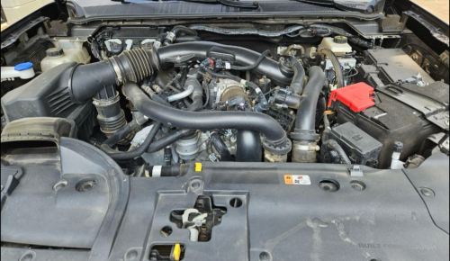 ម្ចាស់ដេីមថ្មីខ្លាំង Ford Ranger Raptor សាំង 2023
