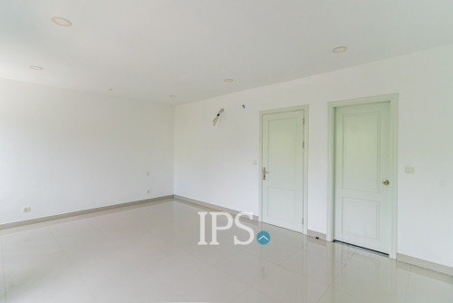 #FORSALE🏠 វីឡាភ្លោះ 4 បន្ទប់គេង -​📍ជីបម៉ុង Landmark 60M, ភ្នំពេញ