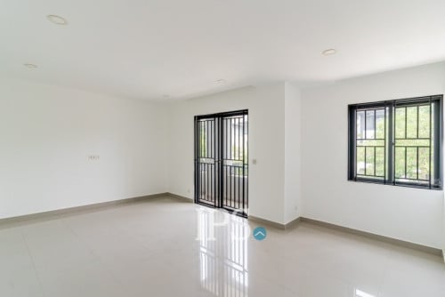 #FORSALE🏠 វីឡាភ្លោះ 4 បន្ទប់គេង -​📍ជីបម៉ុង Landmark 60M, ភ្នំពេញ
