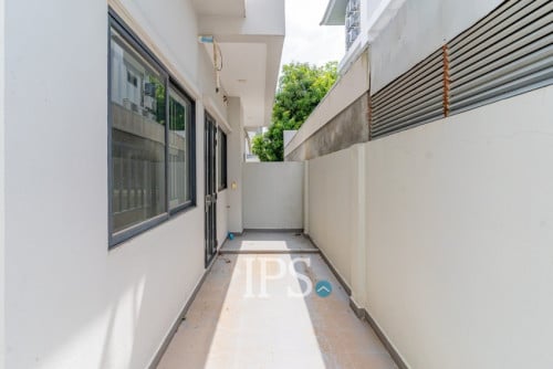 #FORSALE🏠 វីឡាភ្លោះ 4 បន្ទប់គេង -​📍ជីបម៉ុង Landmark 60M, ភ្នំពេញ