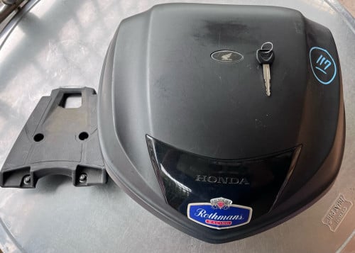 ធុងជជុះជប៉ុន ម៉ាកHonda លក់:40$