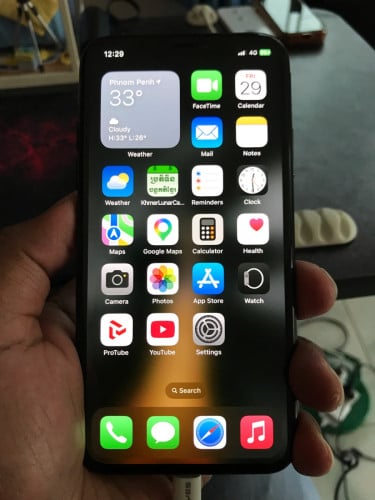 លក់ iPhone XS 64g  ថ្ម90% អេក្រង់gx អត់ស្កេន កាំរ៉ាក្រោយដើរ2xមុខដើរធម្មតា