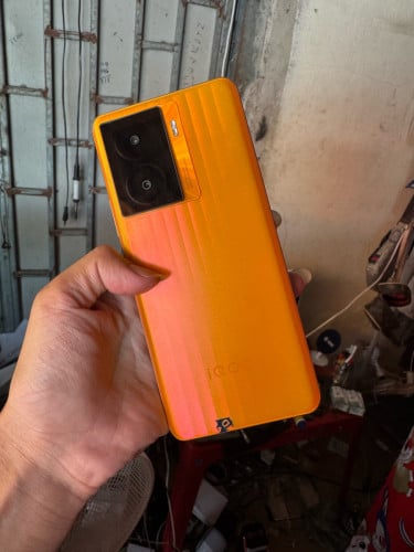 លក់IQoo Z7x ស្អាតណាស់