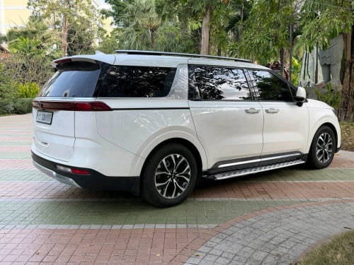 * Kia Canival 2021 Full Options ម៉ាស៊ូត ( ទឹកថ្នាំសុិនមួយជុំ)