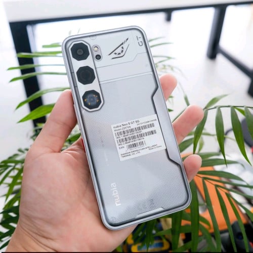 ចង់លក់ Neo5 GT 5G ថ្មីប្រអប់ពណ៌ប្រាក់