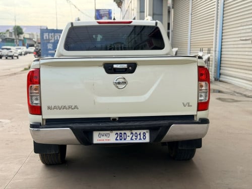 ស្អាតលះ Nissan navara  2019 FULL ពេញ CAMERA 360 សុីន1ជុំ