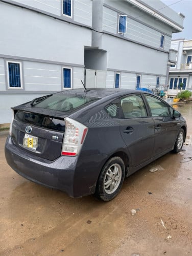 លក់Prius 011op3 sola