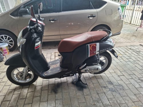 លក់ scoopy 2020 កាតគ្រី ម៉ាស៊ីនតាន់ សានុំ