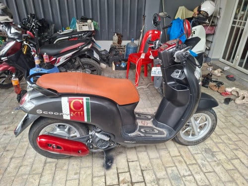 លក់ scoopy 2020 កាតគ្រី ម៉ាស៊ីនតាន់ សានុំ