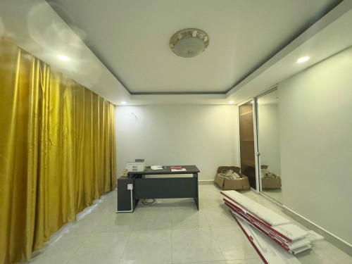 ផ្ទះអាជីវកម្មសម្រាប់លក់ នៅក្រុងតាខ្មៅ | Shophouse for Sale in Krong in Takhmao