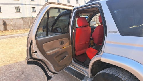 លក់ឡានធូរថ្លៃ Toyota 4Runner ឆ្នាំ1998 ប៉ុង2ប្រើហ្គាស+សាំង​